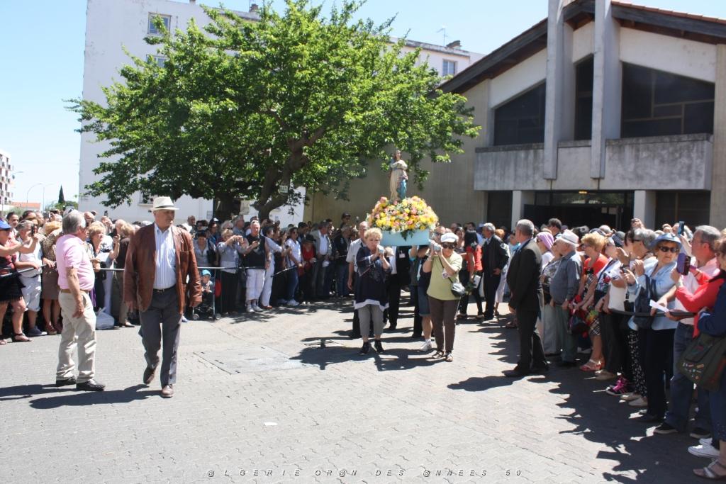 LA FAMILIA ORANAISE A NIMES POUR L ASCENSION (8).JPG